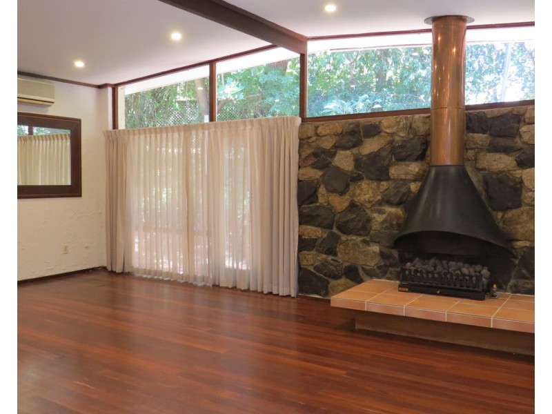 80 Lenori Road, Gooseberry Hill WA 6076