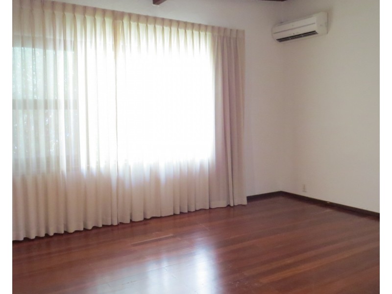 80 Lenori Road, Gooseberry Hill WA 6076