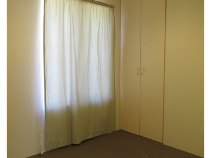 1 Brolga Court, High Wycombe WA 6057