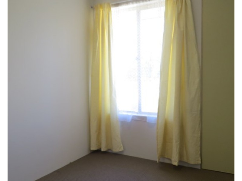 1 Brolga Court, High Wycombe WA 6057