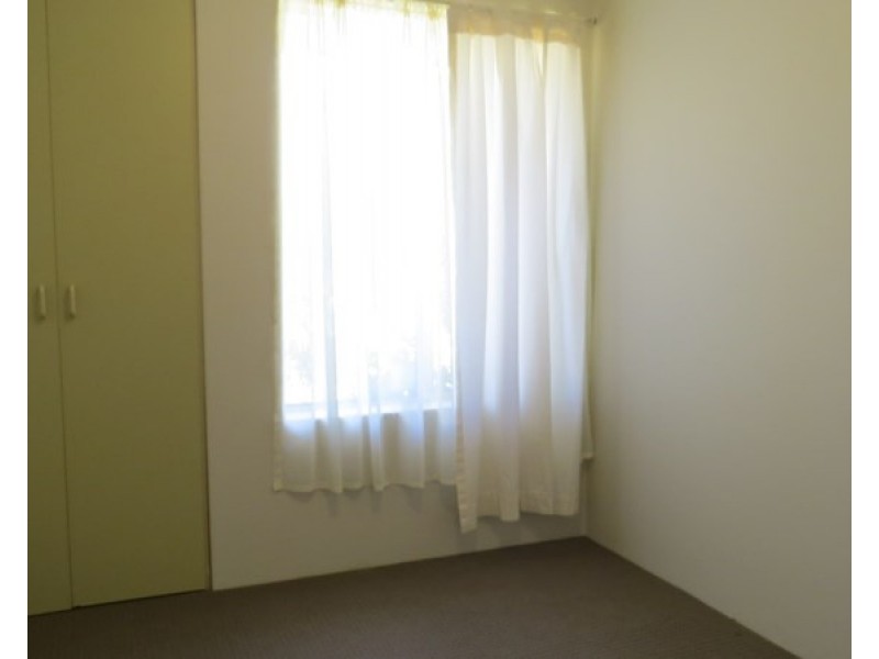 1 Brolga Court, High Wycombe WA 6057