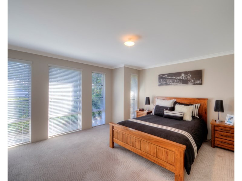 198 Sultana Road East, Forrestfield WA 6058