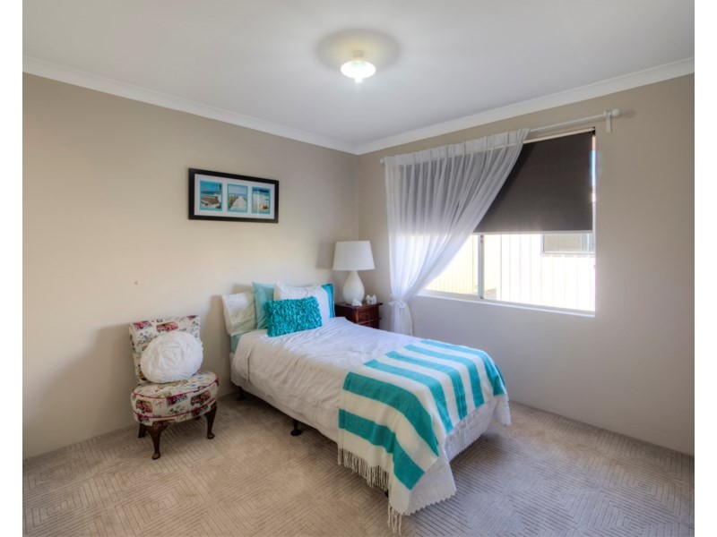 198 Sultana Road East, Forrestfield WA 6058