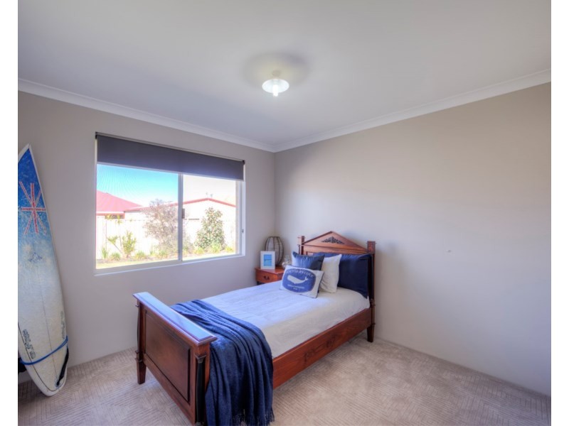 198 Sultana Road East, Forrestfield WA 6058