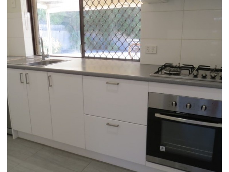 15 Cypress Road, Forrestfield WA 6058