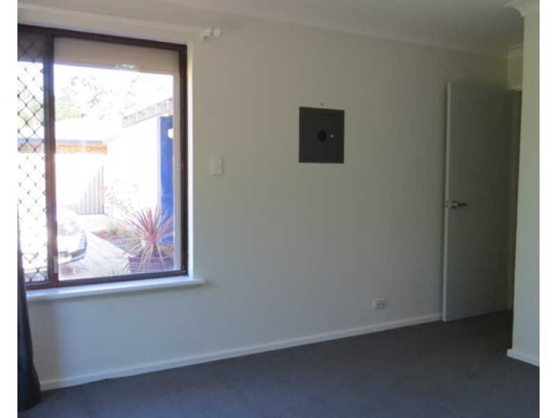 15 Cypress Road, Forrestfield WA 6058