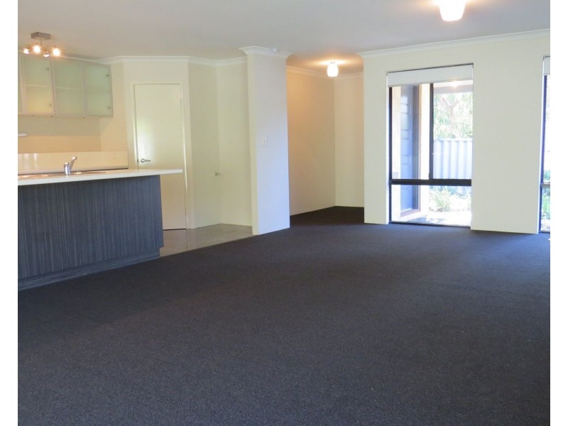 5A Hamilton Road, High Wycombe WA 6057