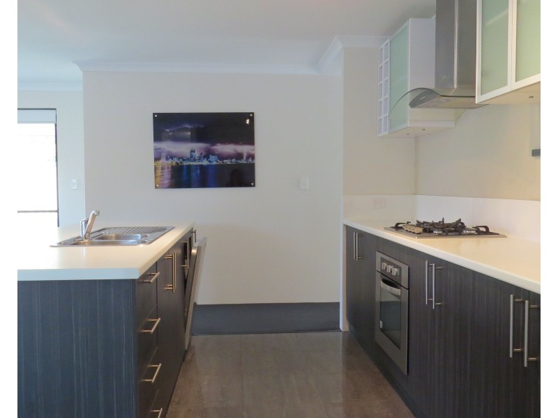 5A Hamilton Road, High Wycombe WA 6057