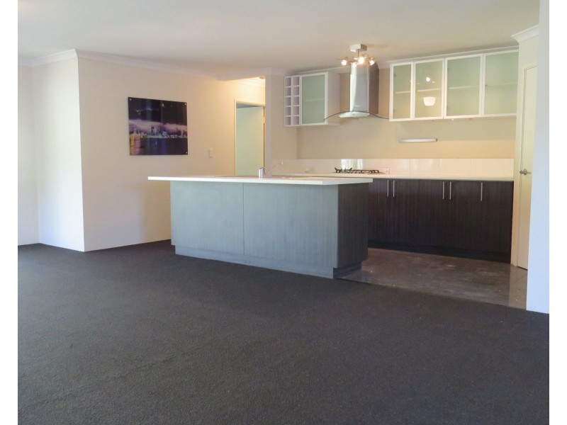 5A Hamilton Road, High Wycombe WA 6057