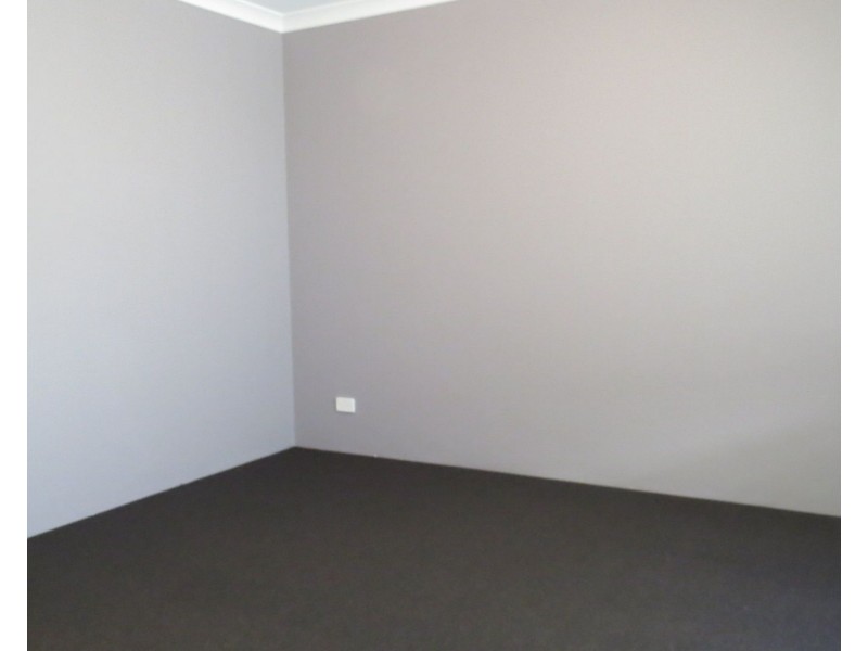 5A Hamilton Road, High Wycombe WA 6057