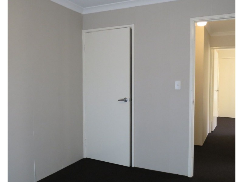 5A Hamilton Road, High Wycombe WA 6057