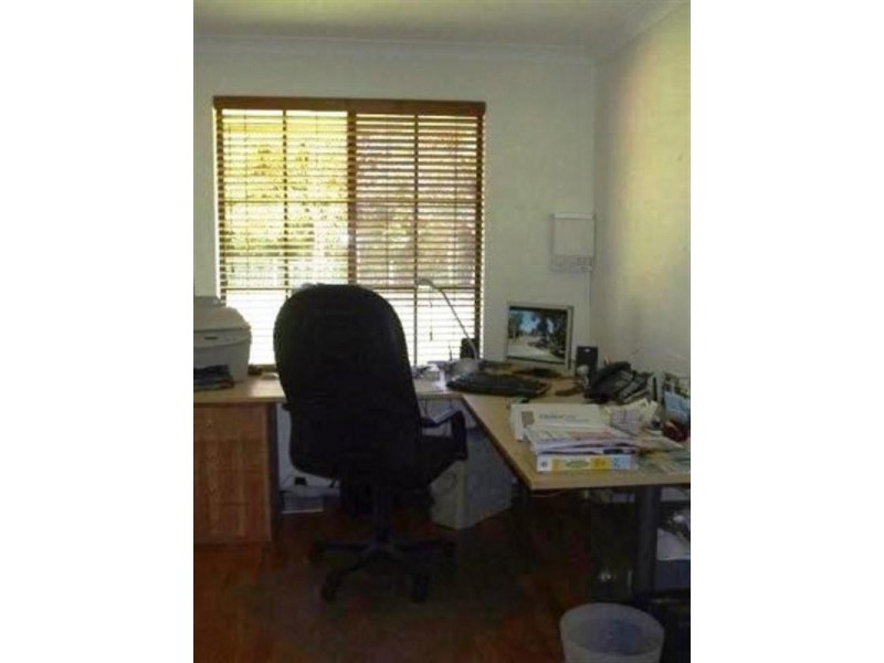 30 Ravenswood Road, Maida Vale WA 6057