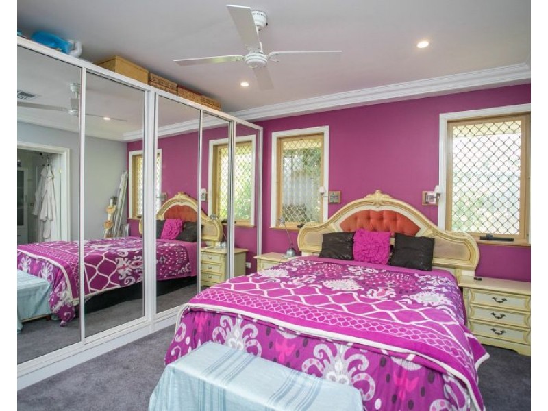 207 Kalamunda Road, Maida Vale WA 6057