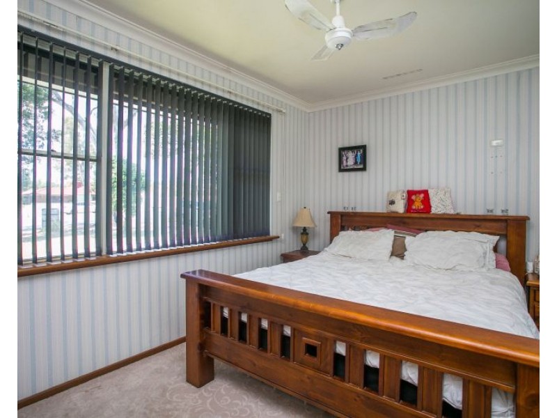 207 Kalamunda Road, Maida Vale WA 6057