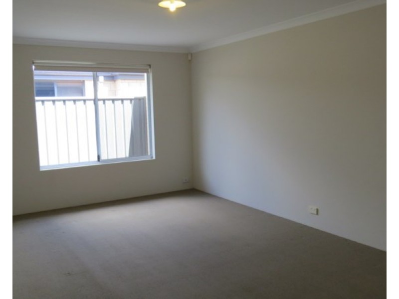 65 Hardey Road East, Wattle Grove WA 6107