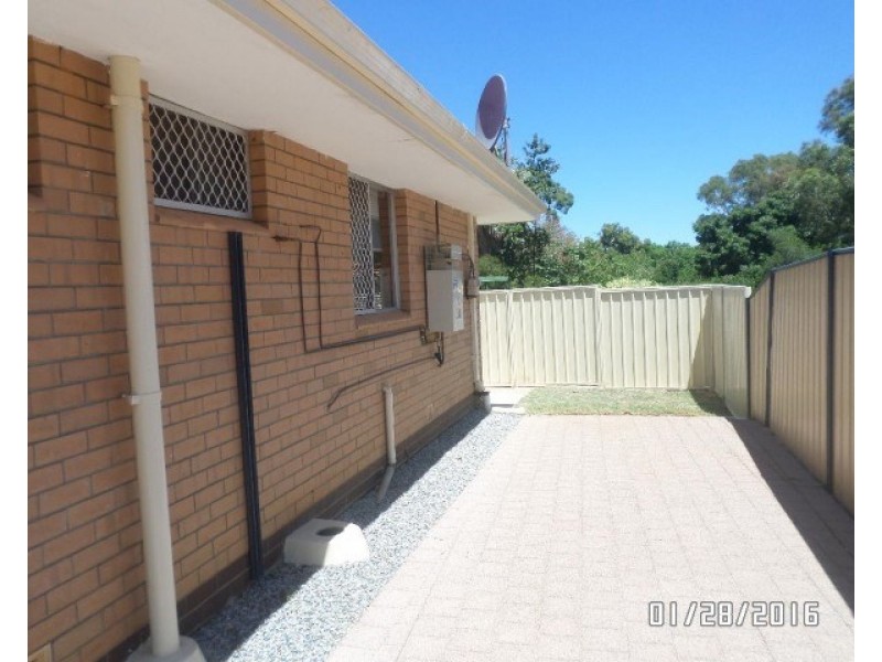 98A Derry Avenue, Mount Nasura WA 6112