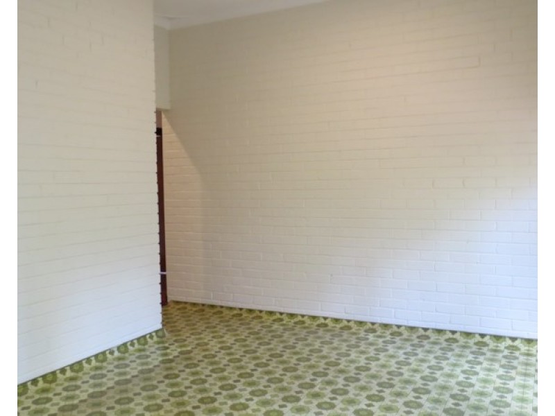 30 Traylen Road, Kalamunda WA 6076