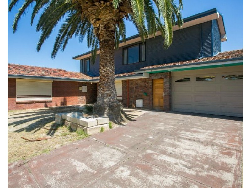 14 Marsh Court, Swan View WA 6056