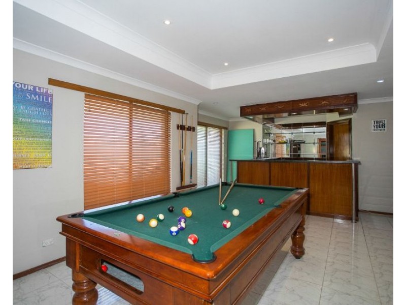 14 Marsh Court, Swan View WA 6056