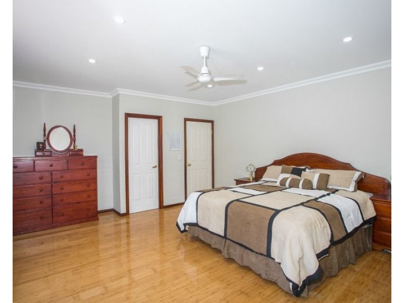 14 Marsh Court, Swan View WA 6056