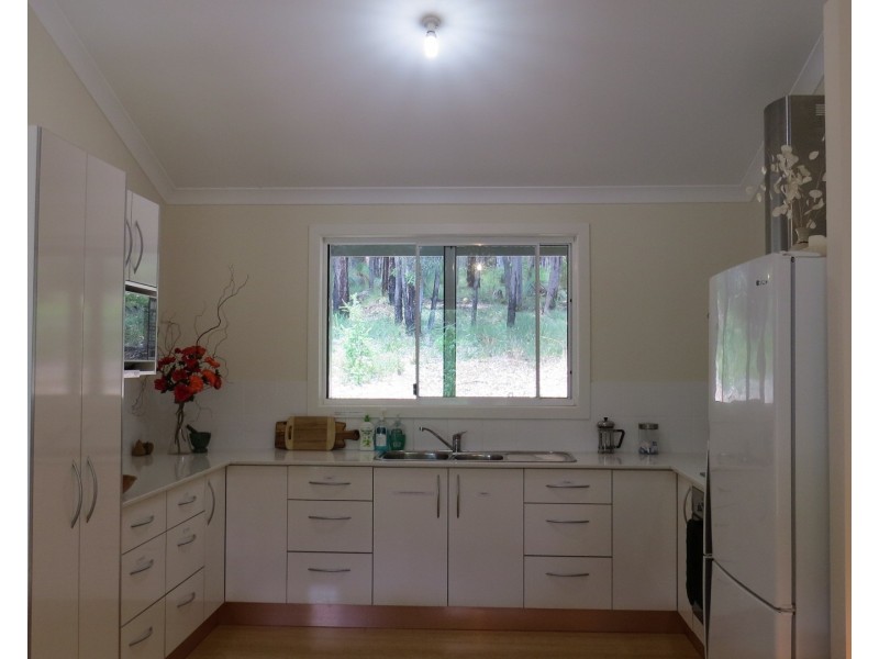 51 Woodbine Road, Pickering Brook WA 6076