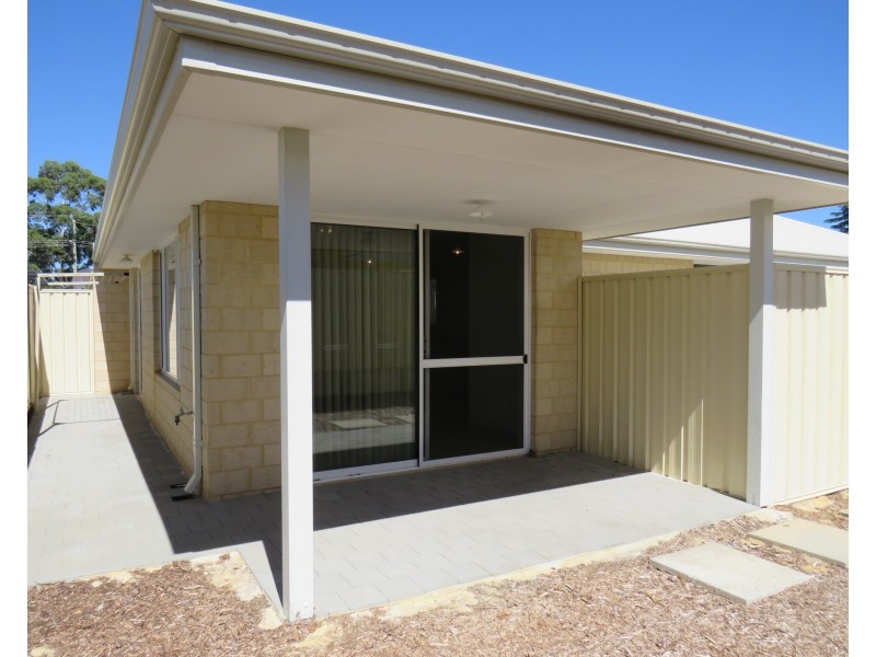 Unit 5, 4 Abercorn Road, Forrestfield WA 6058