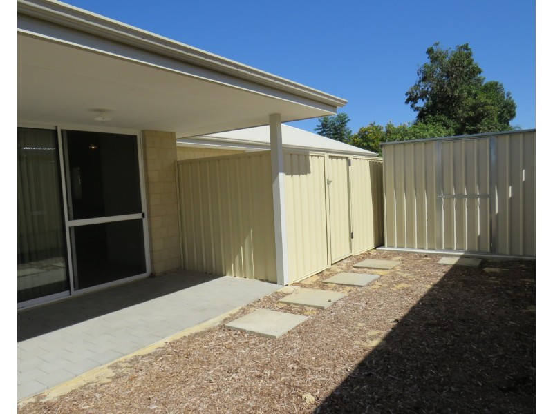 Unit 5, 4 Abercorn Road, Forrestfield WA 6058
