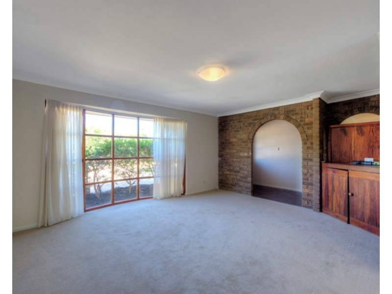 29 Stringybark Drive, Forrestfield WA 6058