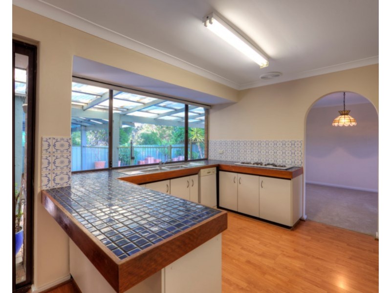 29 Stringybark Drive, Forrestfield WA 6058