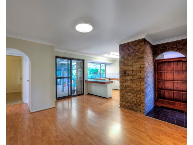 29 Stringybark Drive, Forrestfield WA 6058