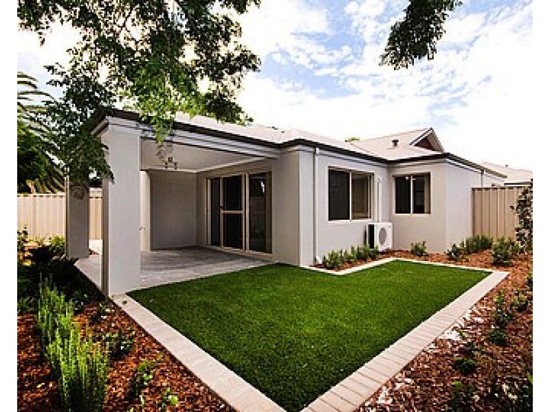 4/32-36 Edney Road, High Wycombe WA 6057