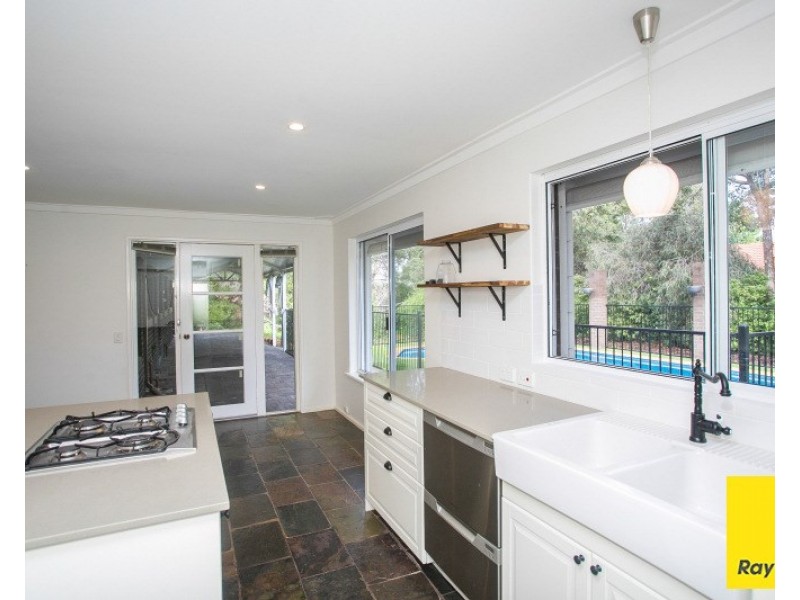 81 Temby Avenue, Kalamunda WA 6076