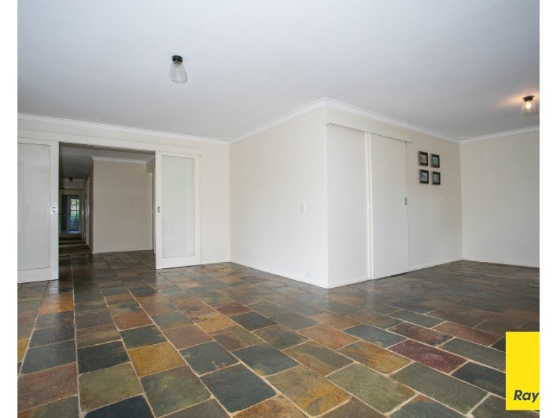 81 Temby Avenue, Kalamunda WA 6076