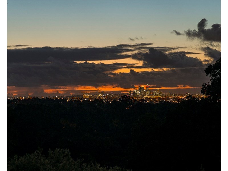 11 Summerfield Place, Gooseberry Hill WA 6076