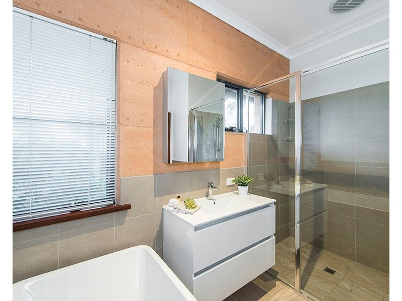 11 Summerfield Place, Gooseberry Hill WA 6076