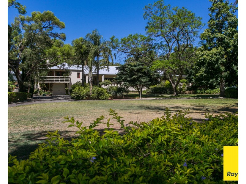 24 Wandoo Road, Forrestfield WA 6058