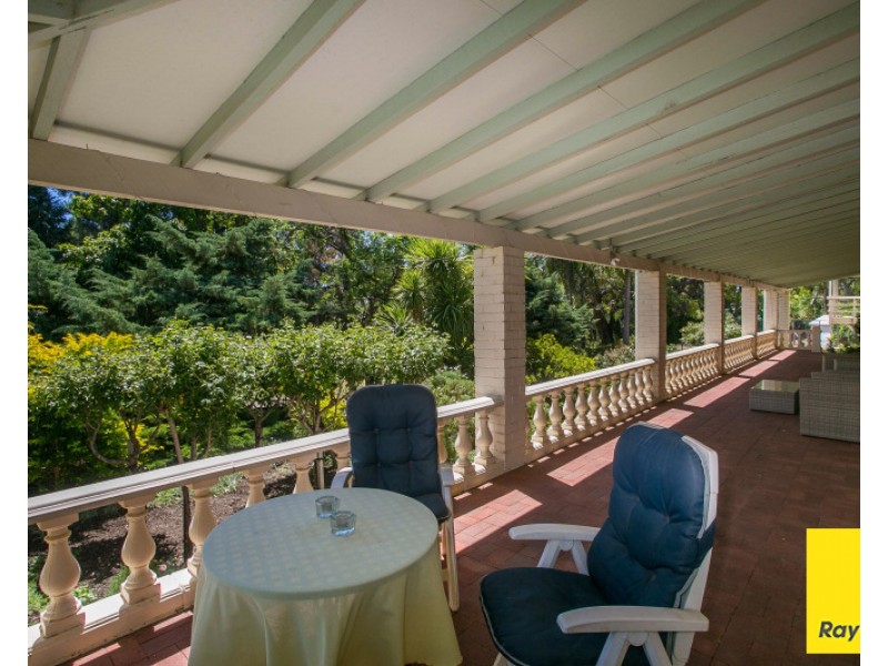 24 Wandoo Road, Forrestfield WA 6058