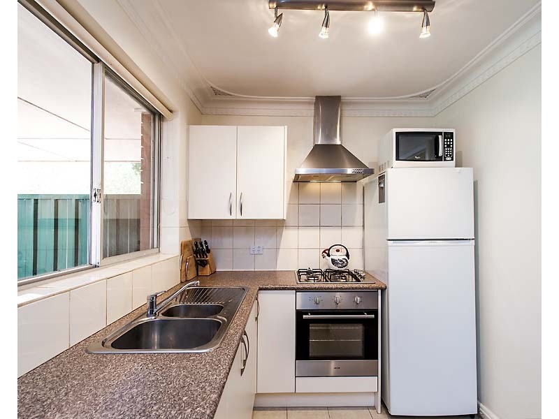 42A Waterloo Crescent, Lesmurdie WA 6076