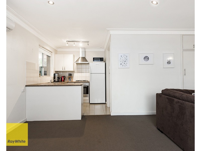 42A Waterloo Crescent, Lesmurdie WA 6076