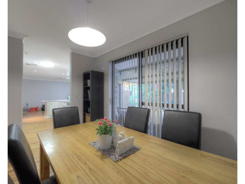 9 Sparrow Court, High Wycombe WA 6057