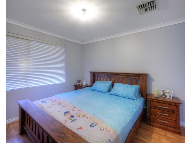 9 Sparrow Court, High Wycombe WA 6057