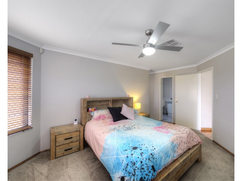 111 Fruit Tree Crescent, Forrestfield WA 6058