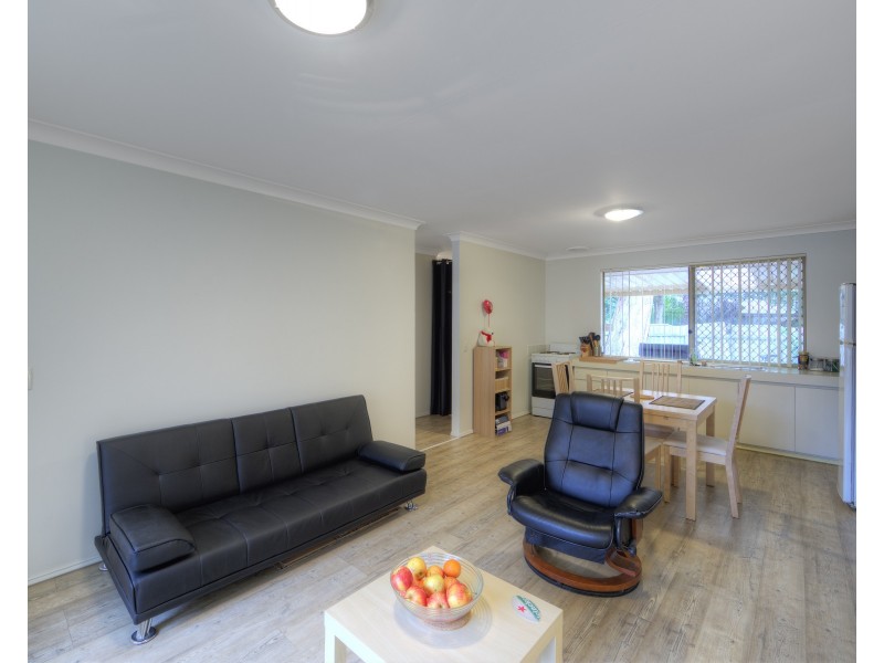 4/84 Agincourt Drive, Forrestfield WA 6058