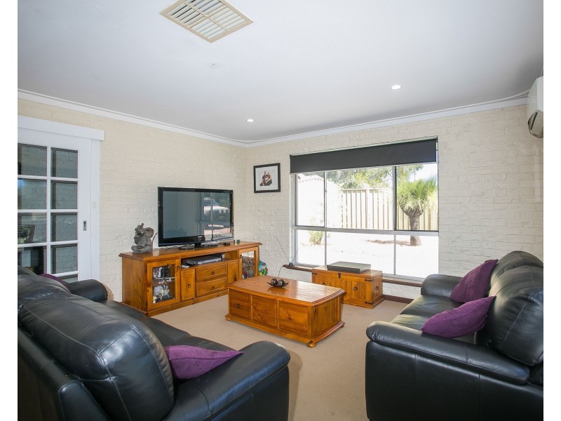 7 Winjana Road, Lesmurdie WA 6076