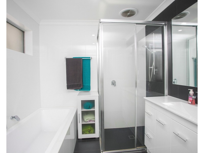 7 Winjana Road, Lesmurdie WA 6076