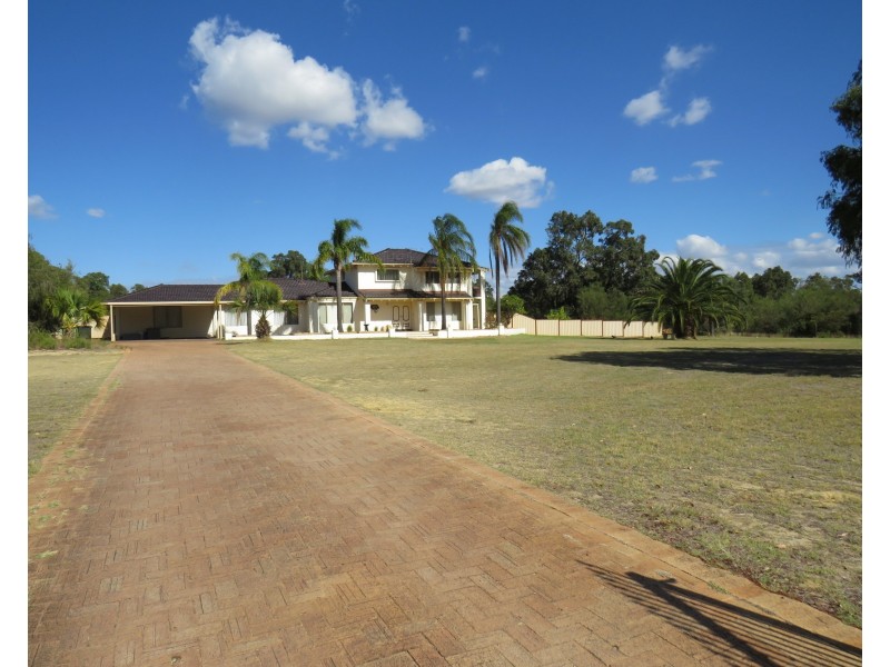 81 Norwood Road, Maida Vale WA 6057