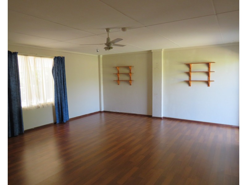 81 Norwood Road, Maida Vale WA 6057