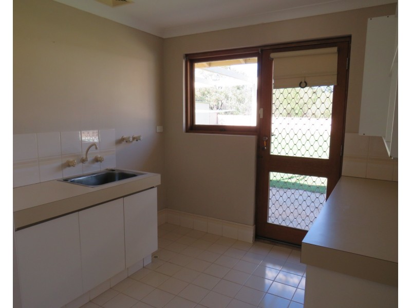 81 Norwood Road, Maida Vale WA 6057