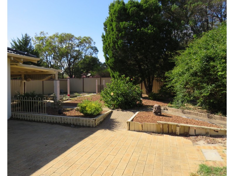 81 Norwood Road, Maida Vale WA 6057