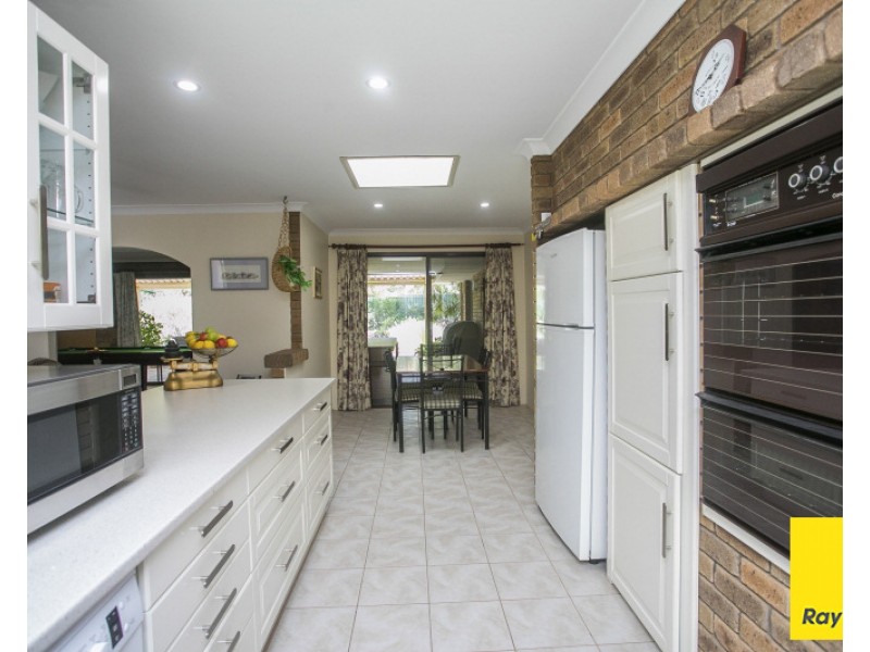 55 Kathleen Road, Lesmurdie WA 6076